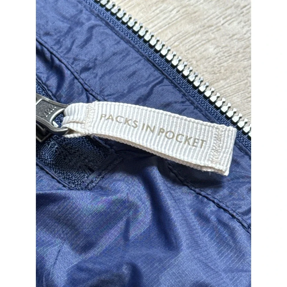 EUC Kids boys girls unisex Hanna Andersson blue puffer vest packs in pocket sz 5